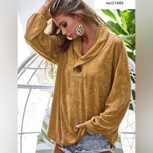 NWOT BiBi Cozy Mustard Top, Size S